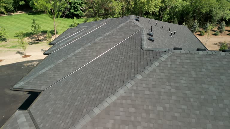 Best Metal Roofing Installation  in Lewistown, IL